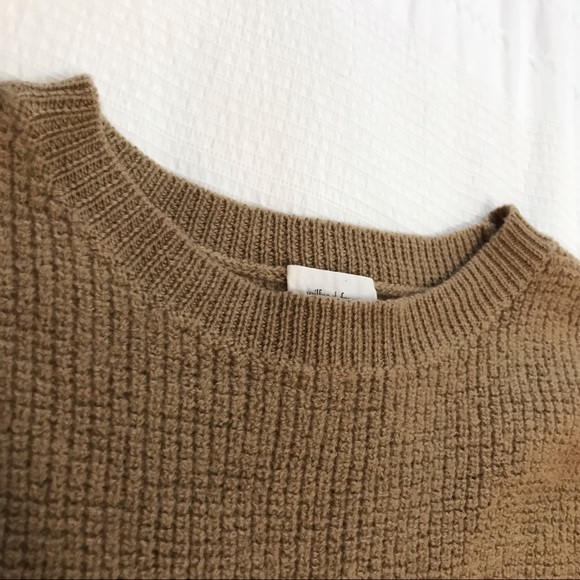 ARITZIA WILFRED FREE TAN 100% MERINO WOOL CREWNECK SWEATER -M - Picture 9 of 10